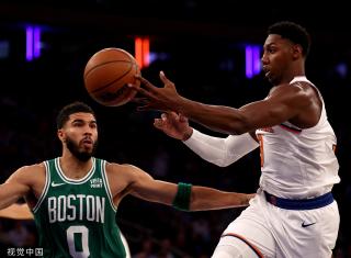 保持强劲的 保持强劲的